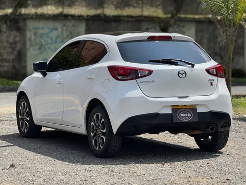 Mazda 2 Grand Touring AT