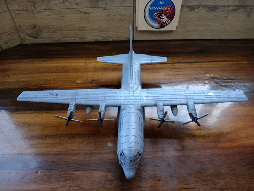 Maqueta Avión Argentino Kc-130 Hércules Escala 1/100
