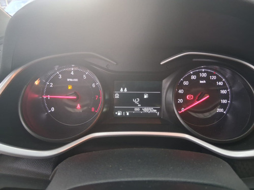 Chevrolet Onix plus 1.0 Lt 4p