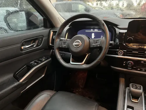 Nissan Pathfinder 3.5 Platinum 4x4 At