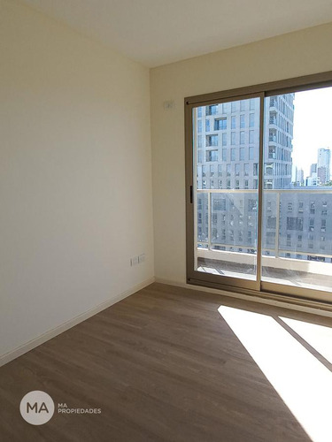 Imagen 7 de 16 de Departamento De Un Dormitorio Con Vista Parcial Al Río En Pto Norte