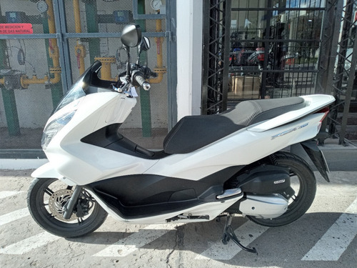 Scooter Honda Pcx 150 Usado Excelente Estado Mod 2017