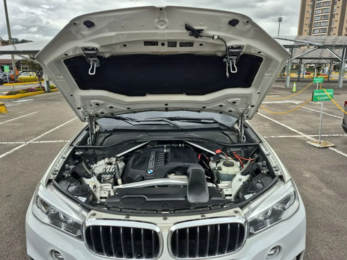 BMW X5 xDrive35i AT 3.0 4X4