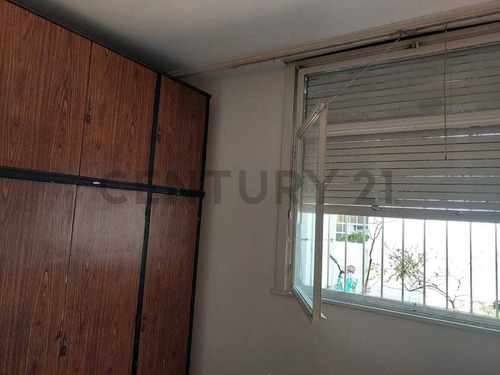 Imagen 5 de 15 de Ph 3 Ambientes Al Frente P 1ro Sin Expensas, Con /balcon/patio /terraza