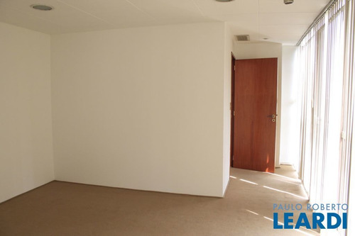 Conj. Comercial - Jardim América - Sp - 339288