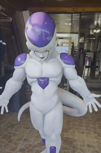 Freezer Dragon Ball 1.58 Metro De Altura Tamaño Real