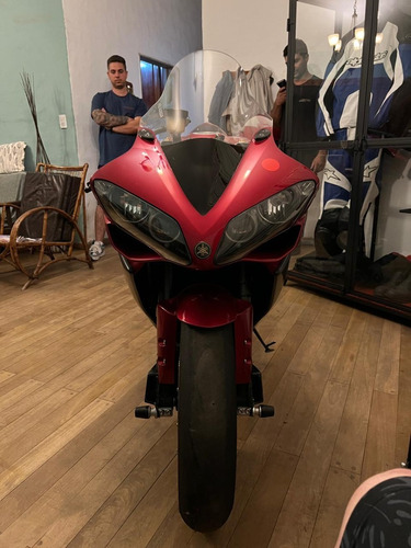 Imagen 17 de 25 de Yamaha R1 2007