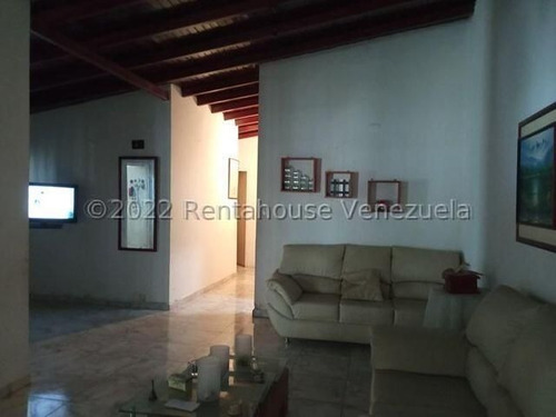 Vende Casa En Urbanización Ciudad Jardín En Cagua 23-7983 Yjs