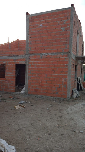 Imagen 2 de 9 de Trilex A Estrenar - Calle 57 Entre 4 Y 5 Mar Del Tuyu