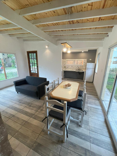 Alquiler-casa3 Ambientes Con Parque Y Parrilla En La Caleta