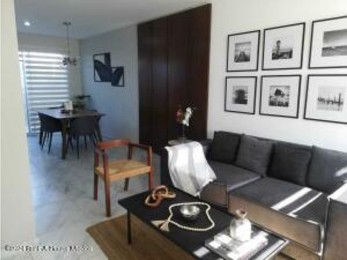 Venta. Cerrito Colorado - Casa Para Entrega Inmediata, 3 Recamaras