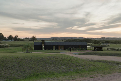 Imperdible Casa En Bº Chacras Reserva Natural, La Barra, Maldonado.