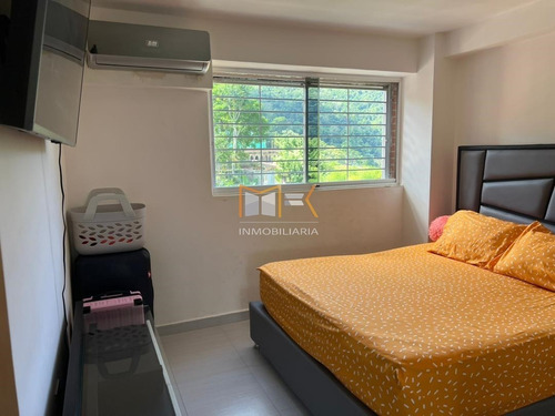 Imagen 16 de 27 de Mk Inmobiliaria Vende Pent House De Tres Niveles Con Terraza Hermosa Vista/04140314977