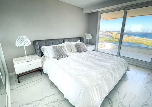 Imagen 13 de 25 de Apartamento En Venta De 3 Dormitorios En Playa Mansa (ref: Lij-4591)