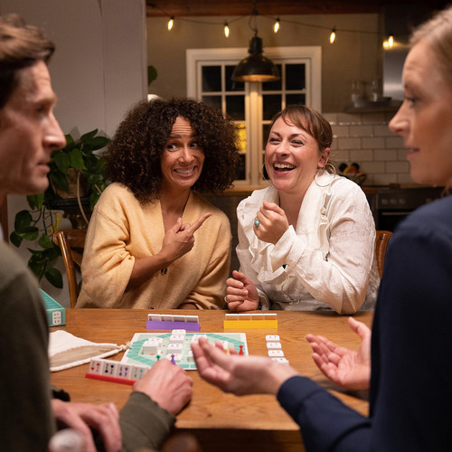Juego De Mesa De Configuración: ¡un Giro Innovador En Rummy