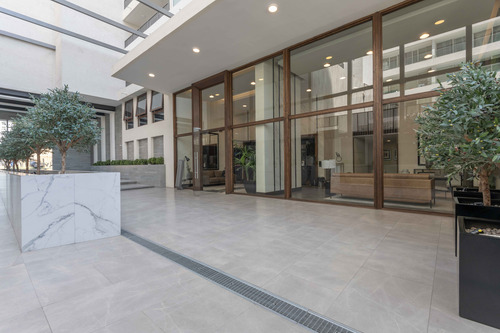 Edificio Av. Irarrázaval (1 Est. 1 Bod.) Vista Sur Piso 6