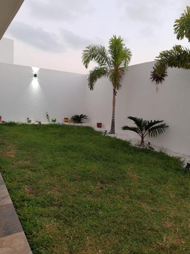 Imagen 9 de 23 de Lomas Diamante, Casa En Venta Con Jardín
