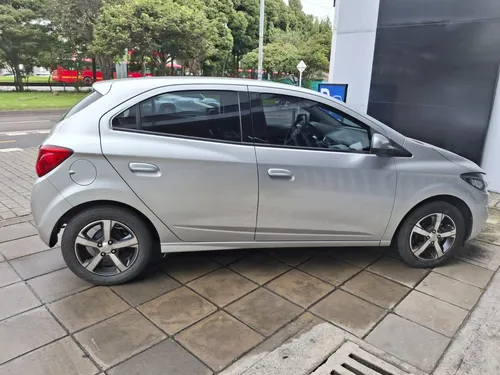 Chevrolet Onix 1.4 Ltz 5 p