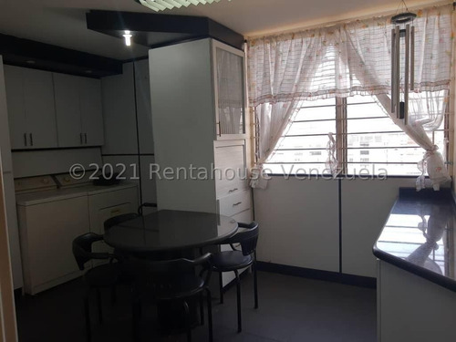 Imagen 2 de 27 de Apartamento En Venta En Los Palos Grandes 22-9610 Gustavo Nieves 0412 6057058