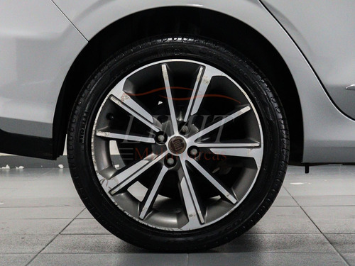 Fiat Cronos PRECISION 1.8 16V Flex Aut.