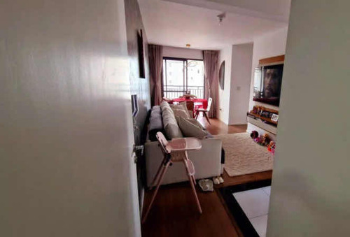 Apt 2 Quartos, 1 Suíte Com Vaga
