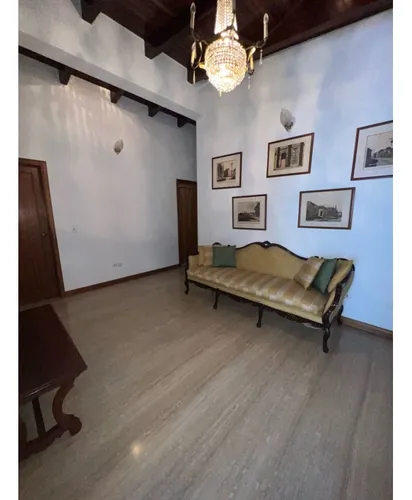 Se Alquila Casa En La Trinidad