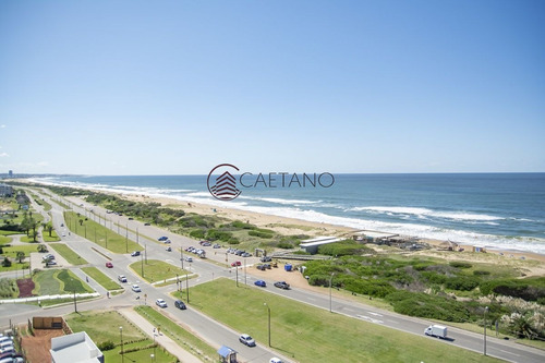 Imagen 3 de 30 de Hermoso Departamento En Venta Con Agradable Vista. - Punta Del Este Brava