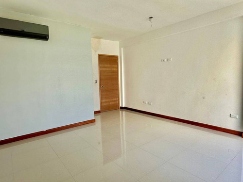 Moderno E Impecable Townhouse En El Conjunto Residencial Villas Magdalena