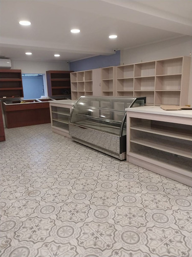 Local Comercial En Arriendo En Independencia