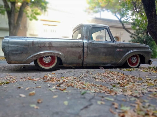Ford F-100 (f100)