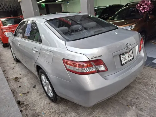 Toyota Camry 2010 4 Cil. Única Dueña Factura Orig Pagos 2025