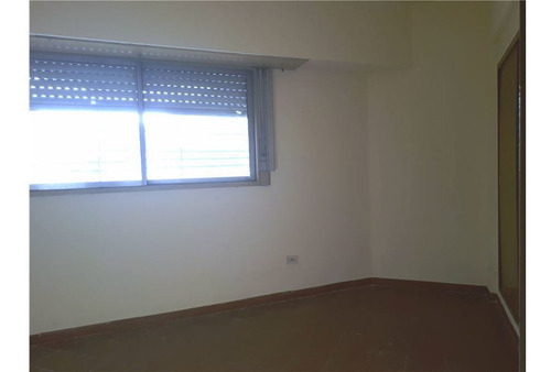 Amplio 4 Amb C/garage Y Patio (apto Profesional)