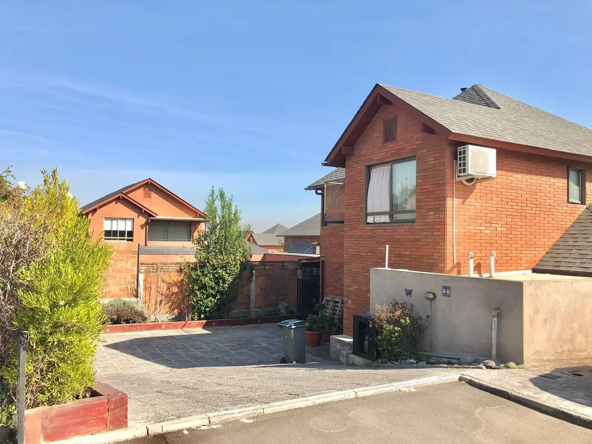 Imagen 2 de 14 de Oferté, Casa Dentro Condominio, La Llanura, Las Pircas.