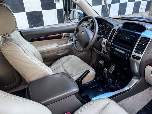 Toyota Land Cruiser 3.0 Prado
