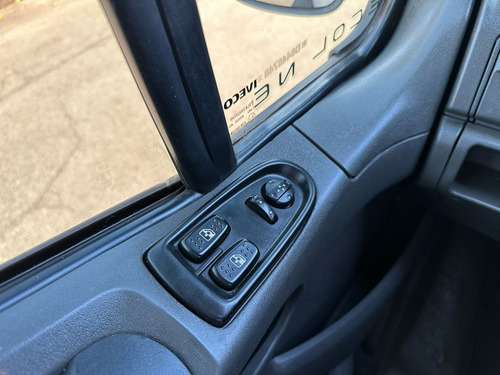 Iveco Daily 35s14 Bau 2013 Completa - Covelp Americana