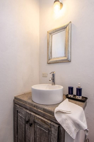 Imagen 10 de 16 de Casa Poniente En Venta, Fraccionamiento El Capricho En San M