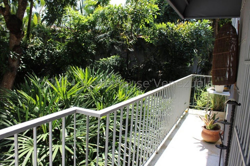 Casa En Venta Los Palos Grandes Ee24-19486