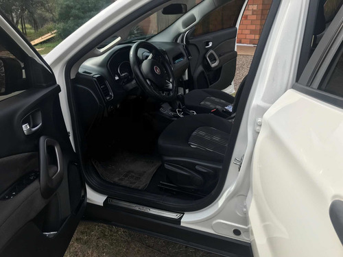 Imagem 6 de 7 de Fiat Toro 2019 1.8 Endurance 16v Flex 4x2 Aut. 4p