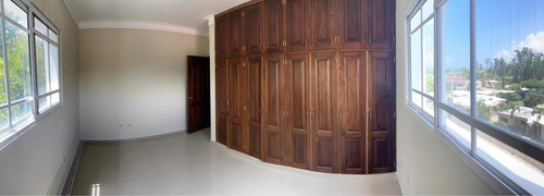Imagen 9 de 15 de Se Vende Amplio Y Lujoso Apto En Jarabacoa
