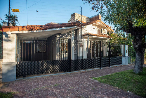 Venta Casa Bernal. Reciclada
