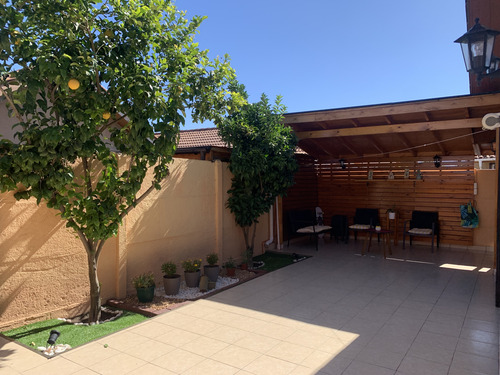 Impecable!!!! Casa De Un Piso En Buin Oriente