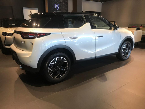 Ds 3 Crossback Puretech Be Chic At8 1.2 155cv