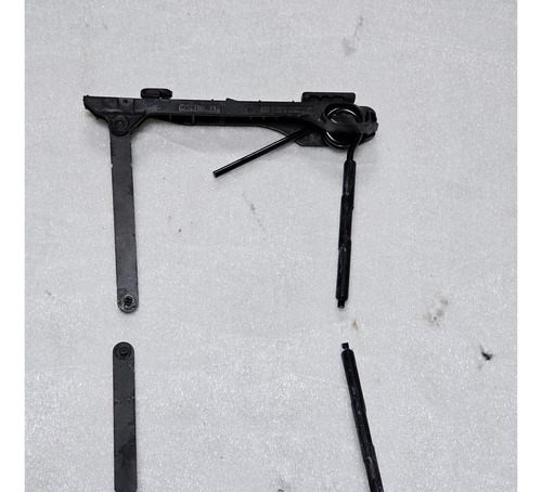 Guias Deslizantes De Deflector Aire Quemacocos Tiguan 18/24 (Usado)