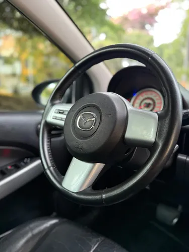 Mazda 2 Hb 2010 Automático