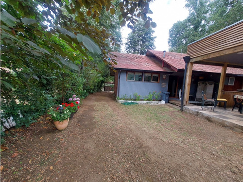 Venta Casa Y Cabaña / Villarrica - Lican Ray