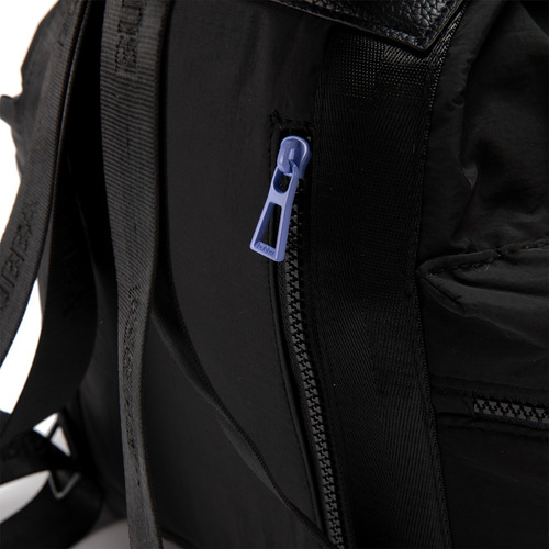 Mochila Mila Casual Viaje Escolar Tamaño Regular Bubba Bags Color Negro Diseño De La Tela Lisa