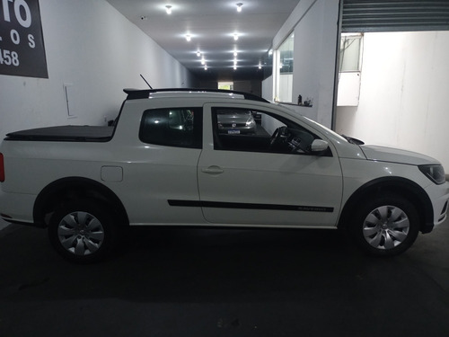 Volkswagen Saveiro 1.6 Trendline Cab. Dupla Total Flex 2p