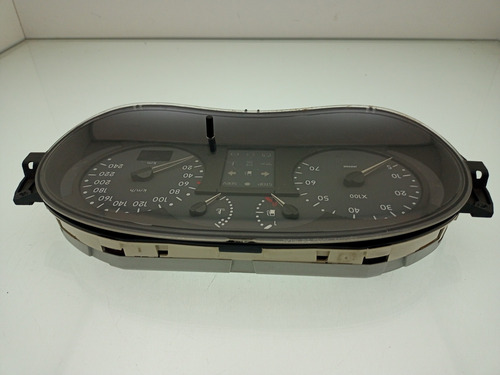 Imagem 3 de 6 de Painel Instrumentos Renault Clio 00/01 Original