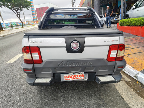 Fiat Strada 1.8 16v Adventure Cab. Dupla Flex 2p