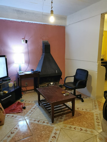 Vendo Casa En Santa Catalina (montevideo)